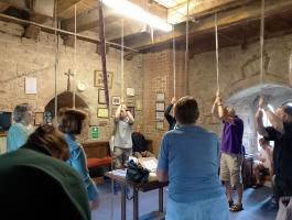Ringing at Kingsland.